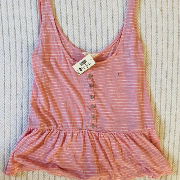Aeropostale Tops - NWT! Aeropostale Pink Top